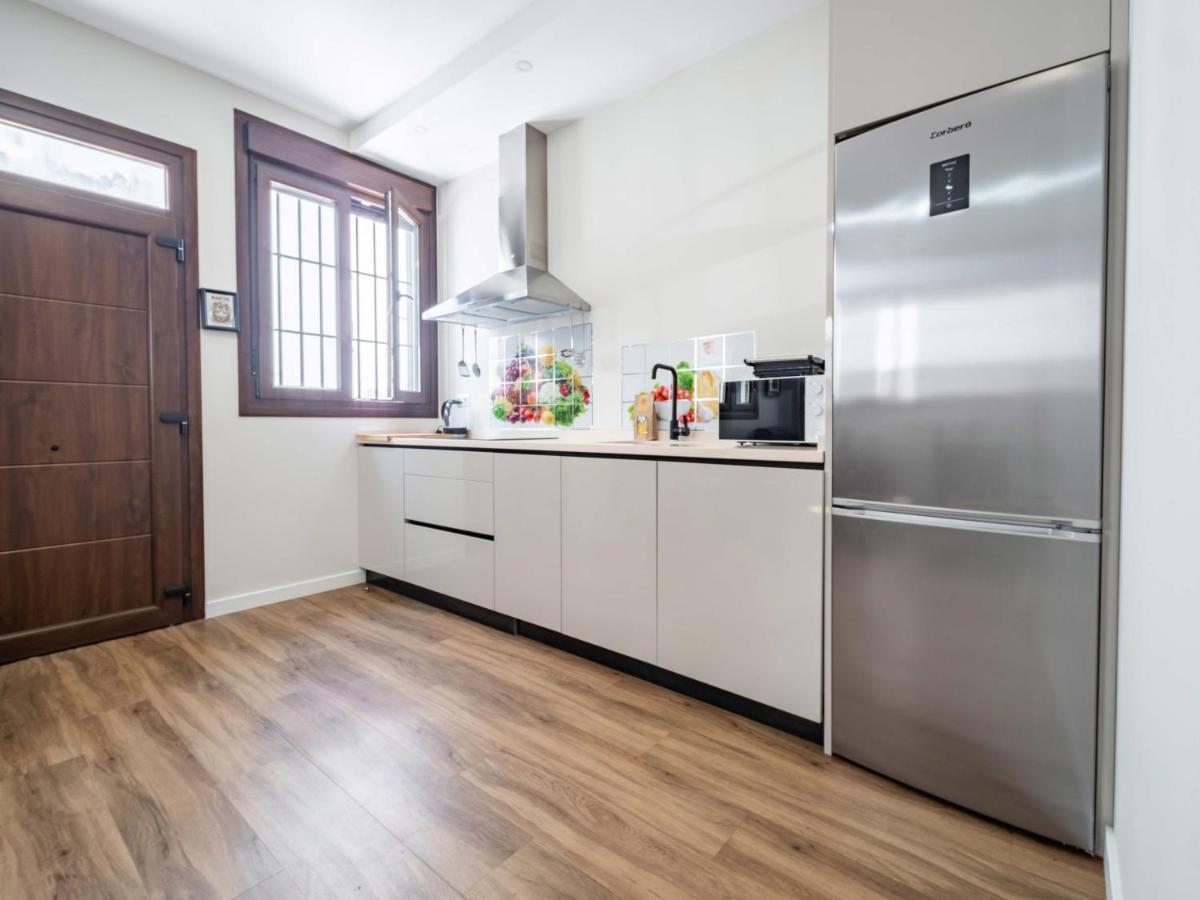 2 Bedrooms 2 Bathrooms - Triana- Apartamento